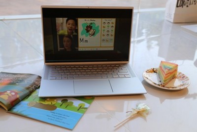 “神兽”的寒假 网课之外，戴尔灵越7400助力“斩蓝屏”护眼体验